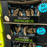 R/NO SALT PISTACHIOS Wonderful 萬多福無鹽開心果 700克