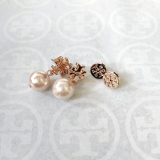 Tory Burch Drop Imitation Pearl 耳環